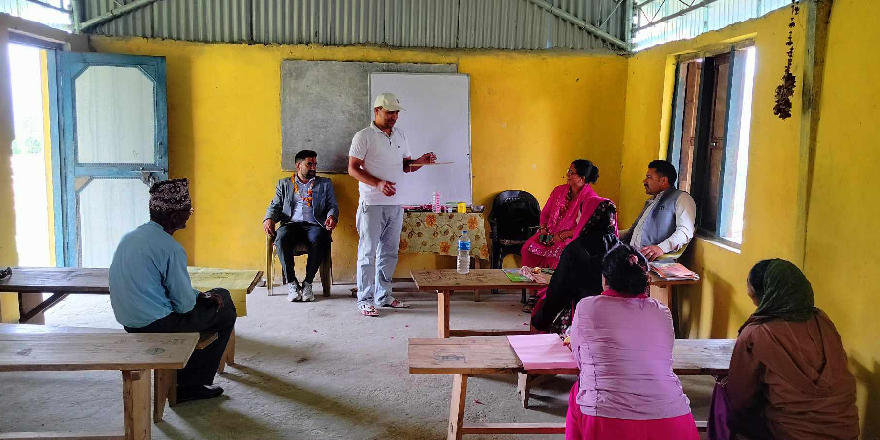 MOBILE MEETINGS FOR PEER LEARNING AMONG SCHOOLS